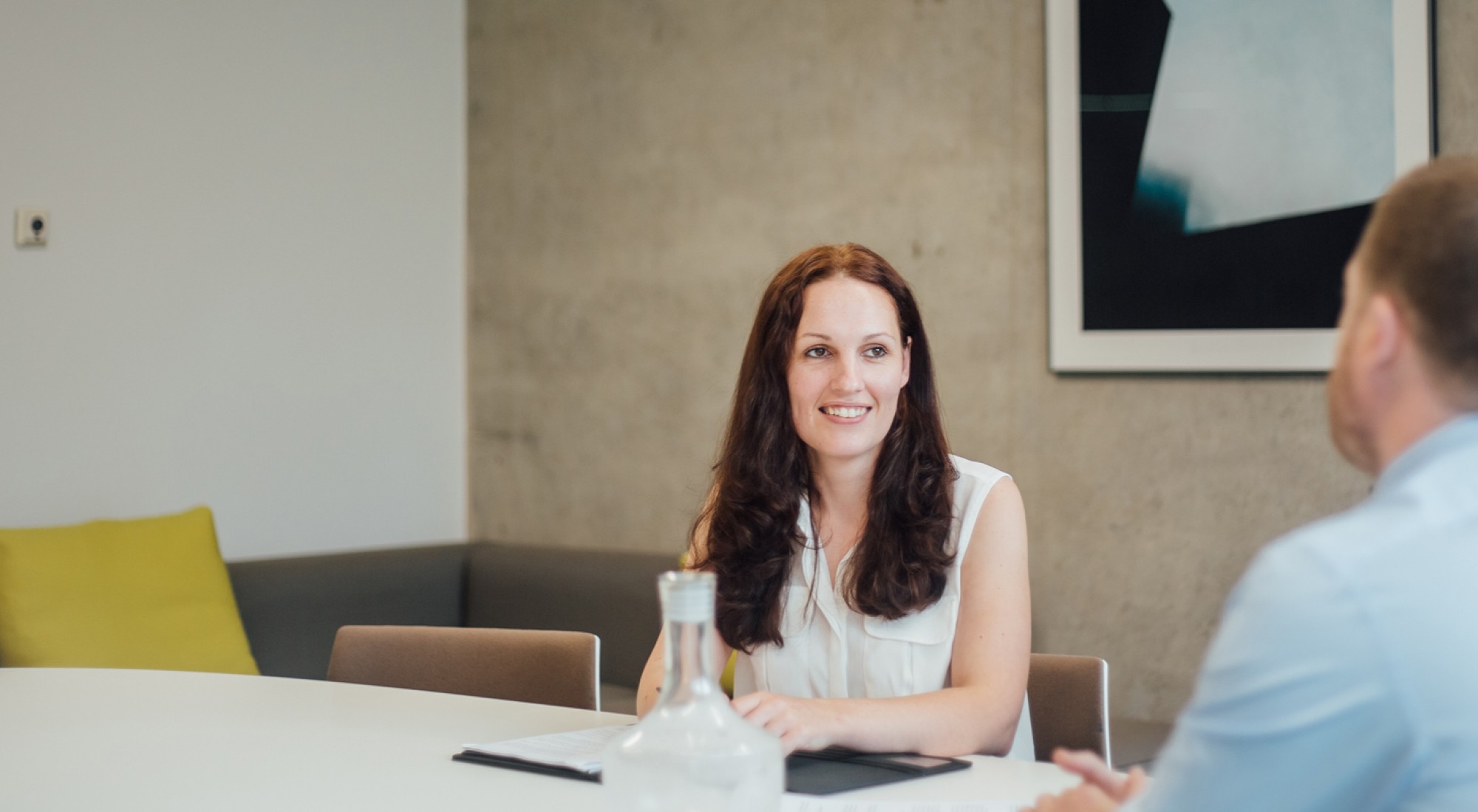 New Business and Processing are Hannah's fields of expertise.